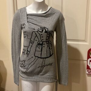 Desigual Gray Long Sleeve Sweater with Artistic Design. Gray. Medium